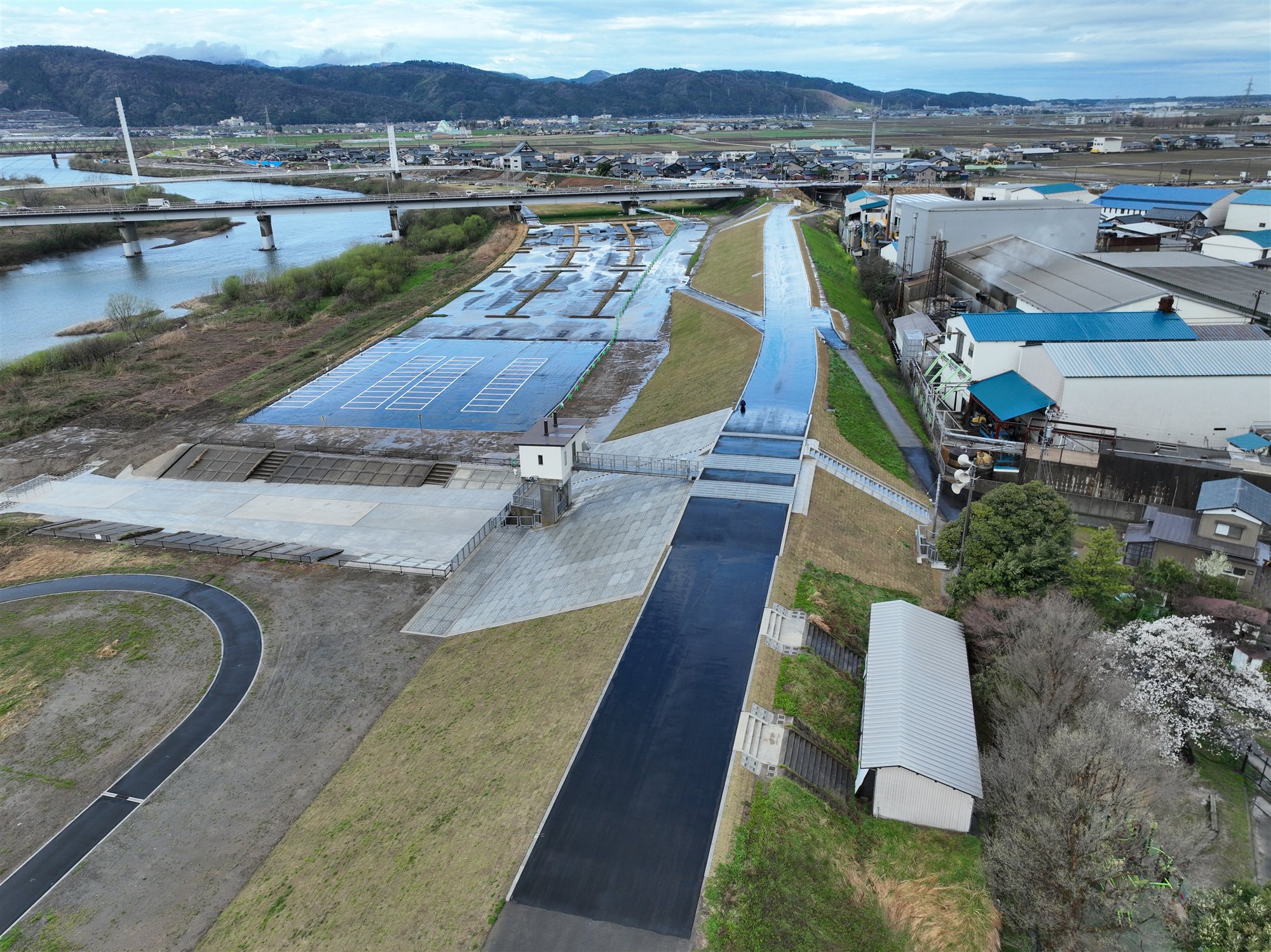 九頭竜川天池水閘周辺整備工事